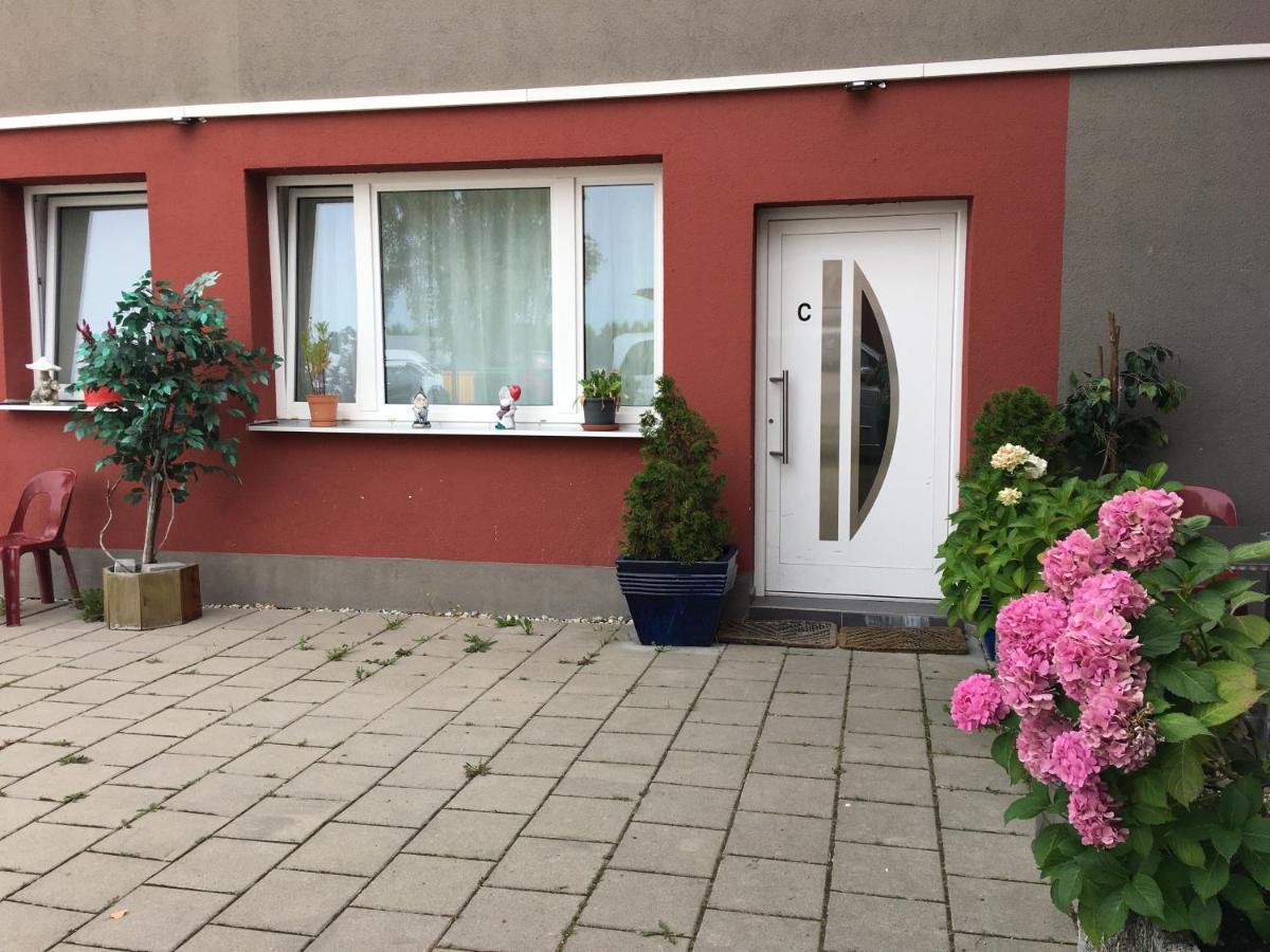 Pension Alis Augsburg Luaran gambar